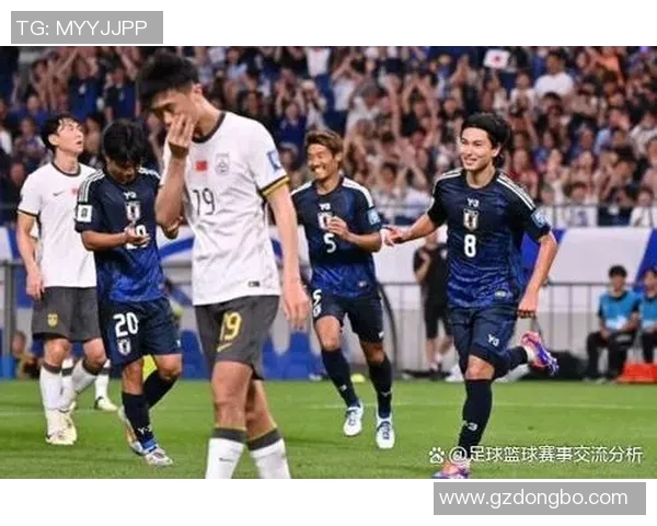 南京足球队配合风格深度解析与其他球队的对比分析 南京足球队配合风格深度解析与其他球队的对比分析